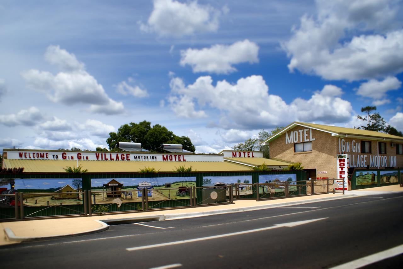 Gin Gin Village Motor Inn Motel Qld المظهر الخارجي الصورة